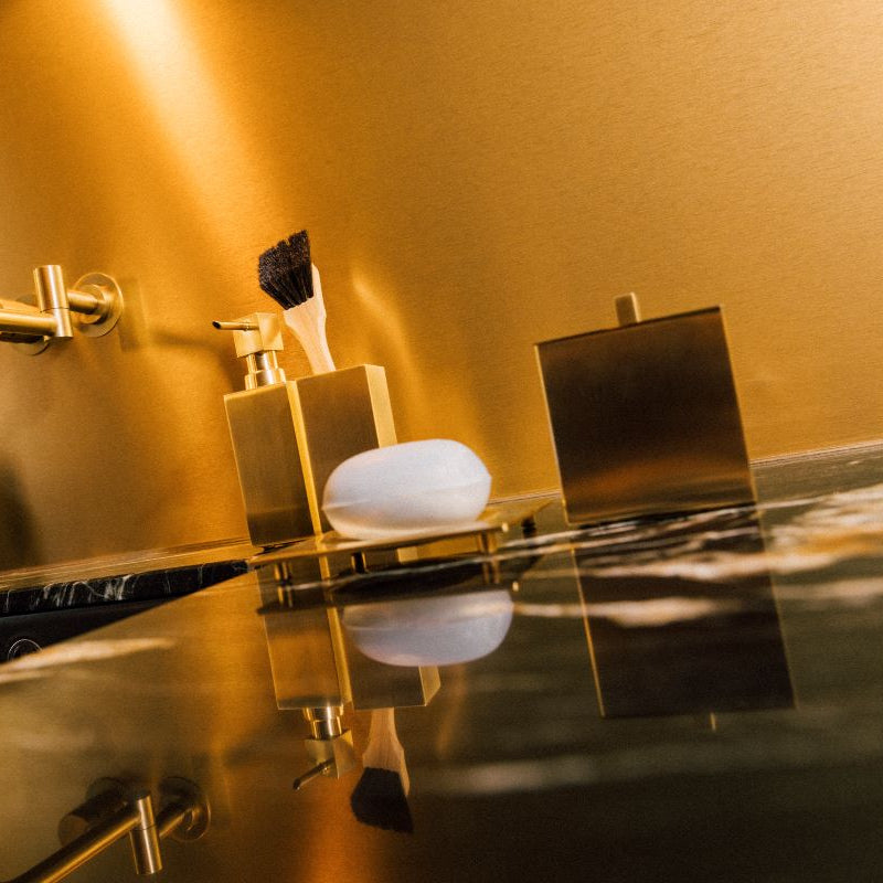DW CO SSP Soap dispenser free standing - Gold 24 Carat