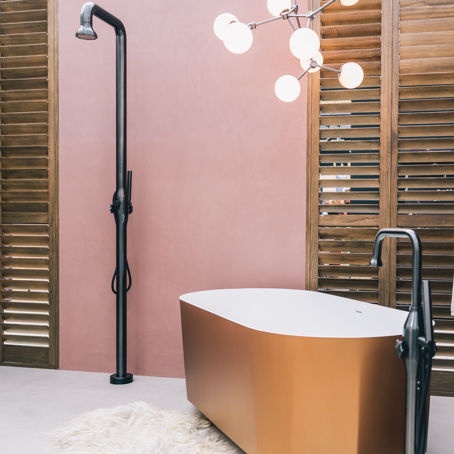 JEE-O Bloom Shower 02 Freestanding Shower Faucet with Hand Shower Stainless Steel - Gun Metal