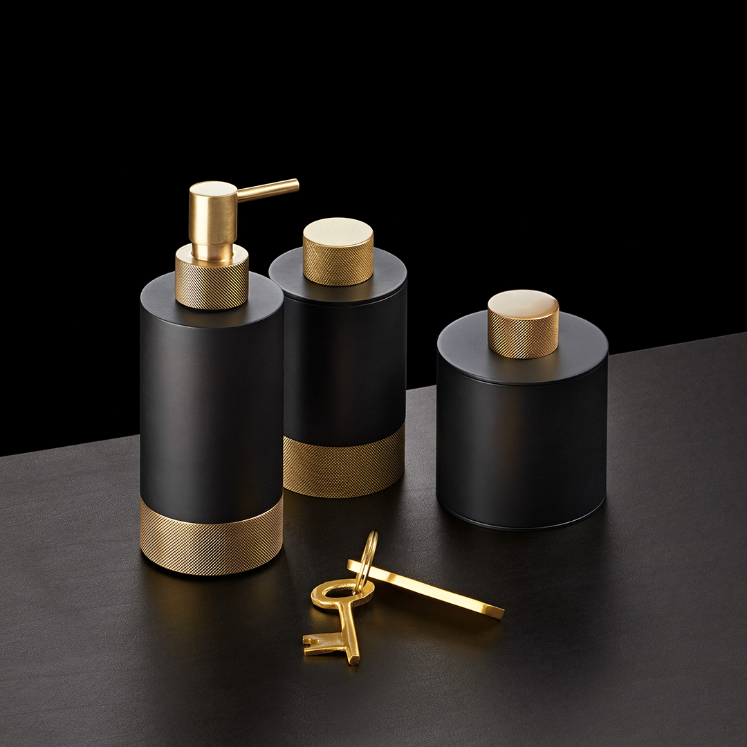 DW CLUB BMD 1 Box with lid Dark Metal Matte / Gold Matte 24 Carat