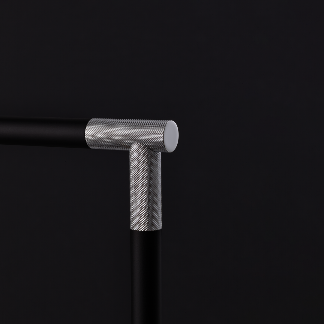 DW CLUB HT Towel stand - Black Matte/Chrome