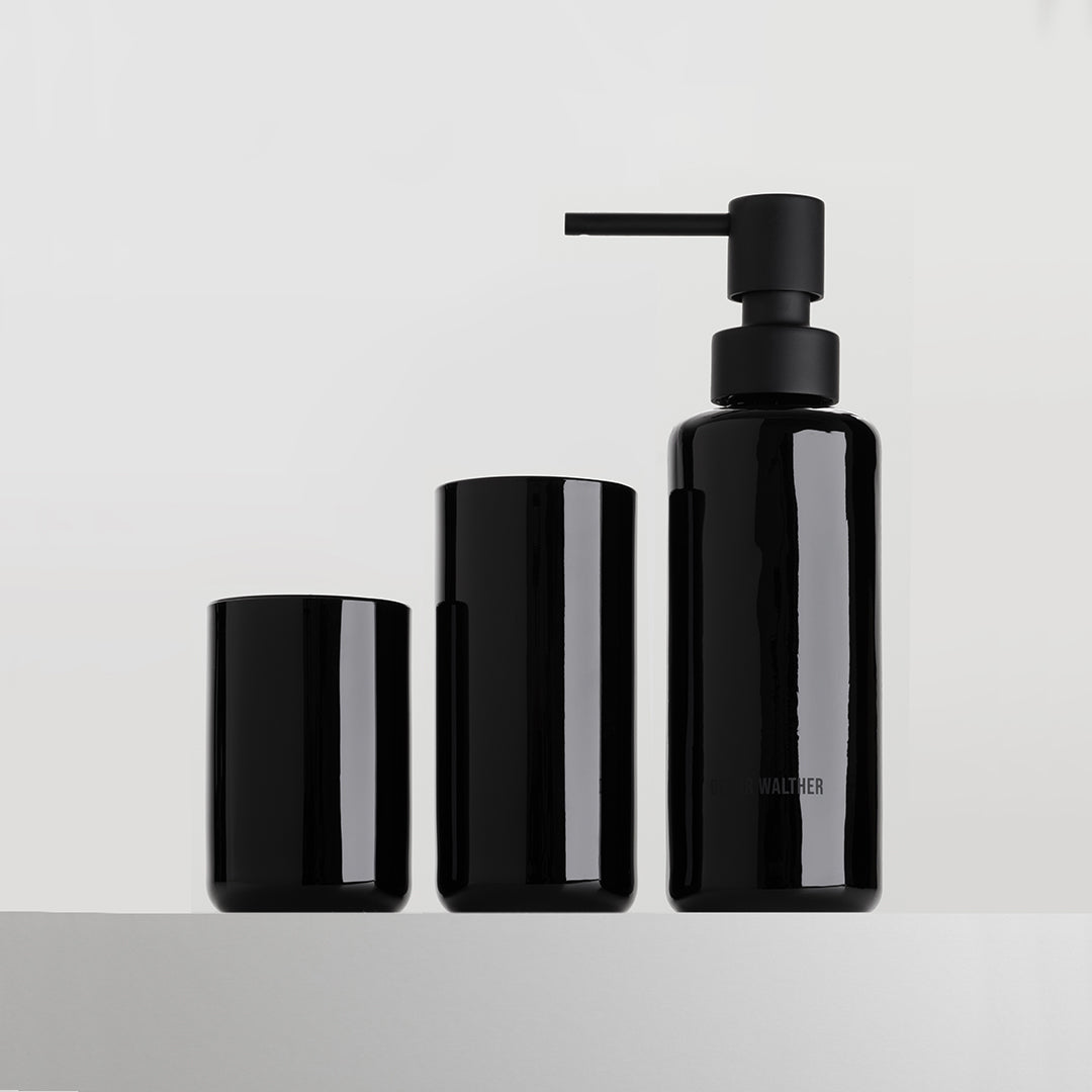 DW PORTER Wall holder for dispenser bottles Chrome