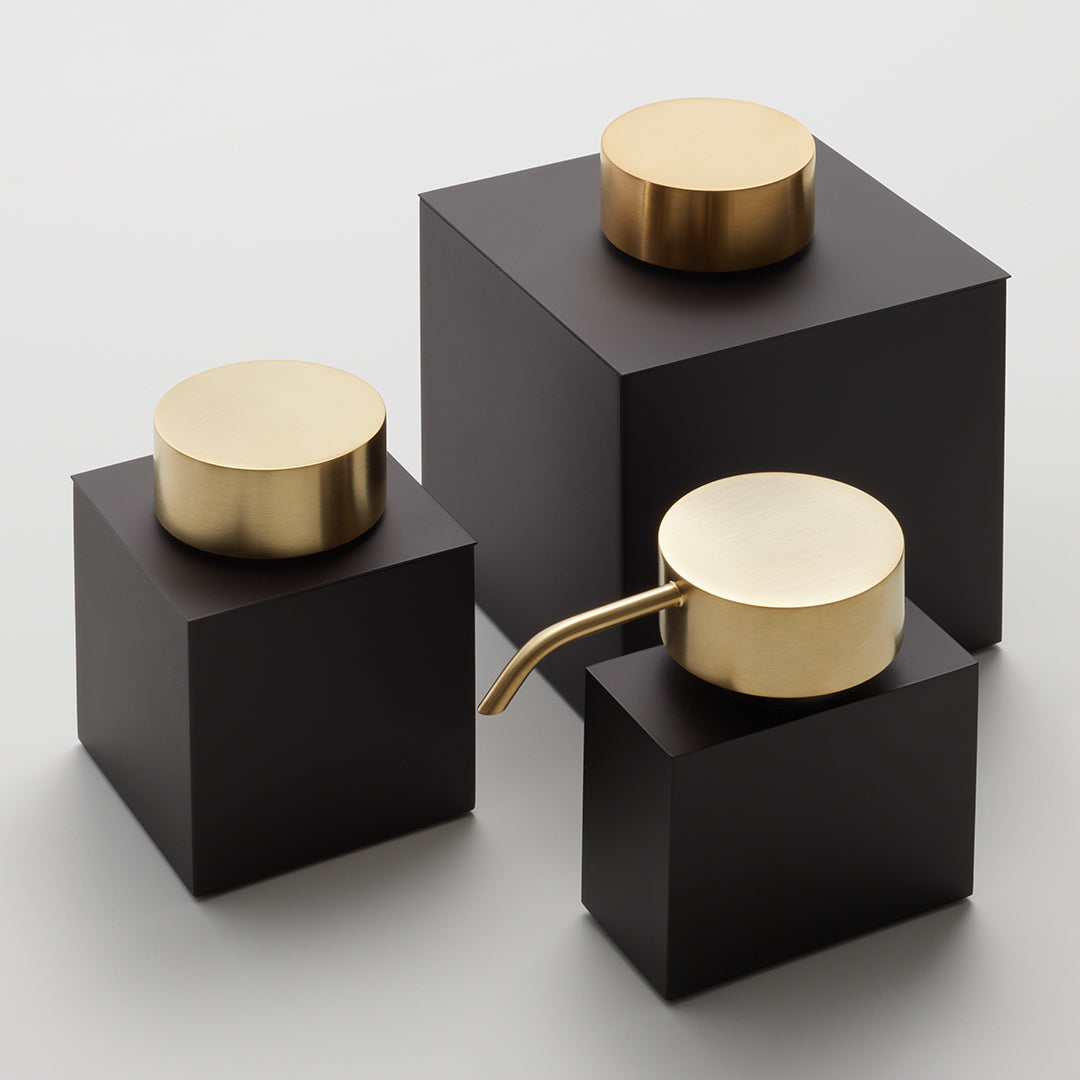 DW DW 477 N Soap dispenser Dark Metal Matte / Gold Matte 24 Carat