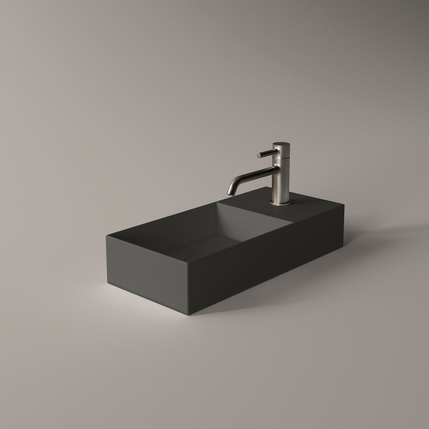 ALICE SPY Basin 18" x 8"