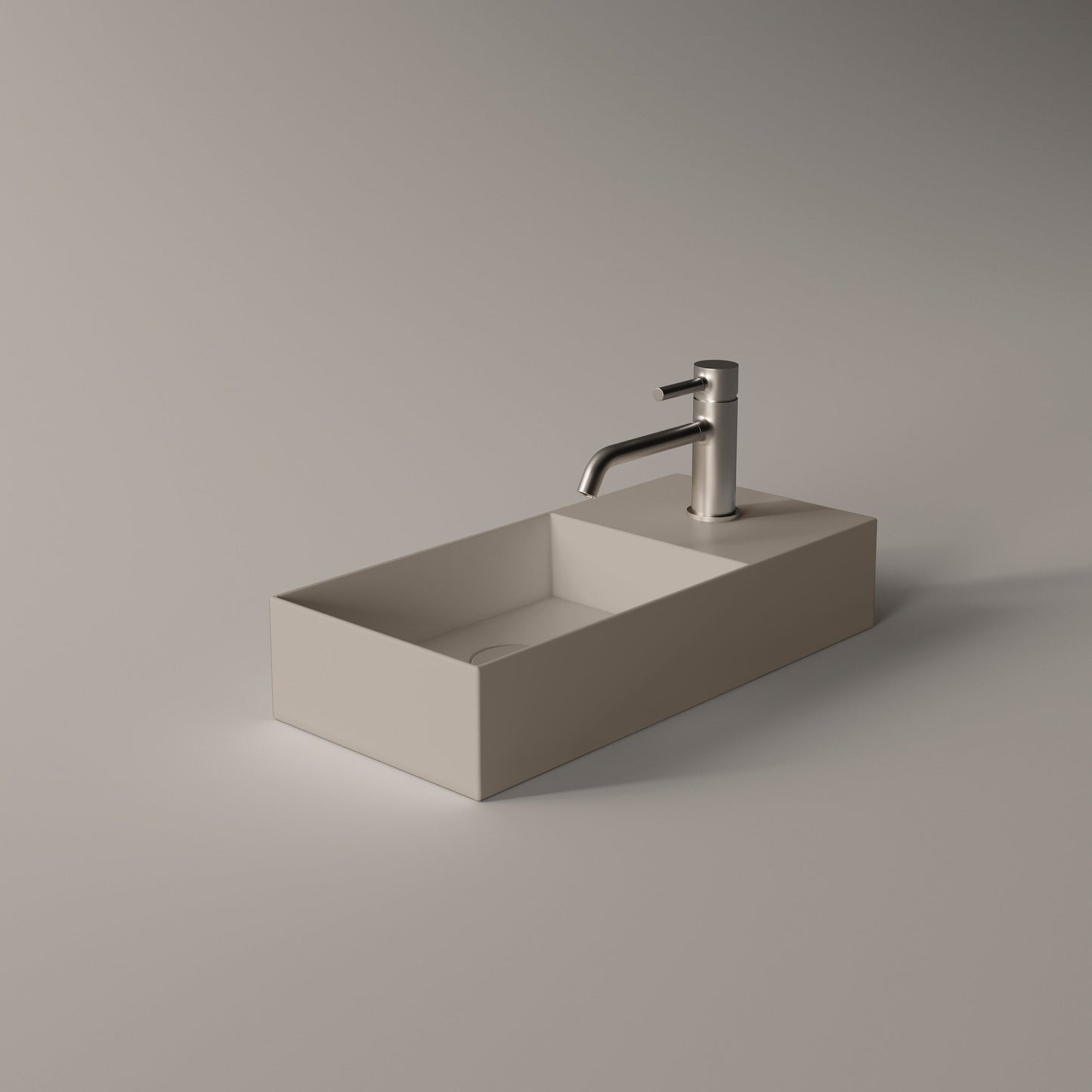 ALICE SPY Basin 18" x 8"