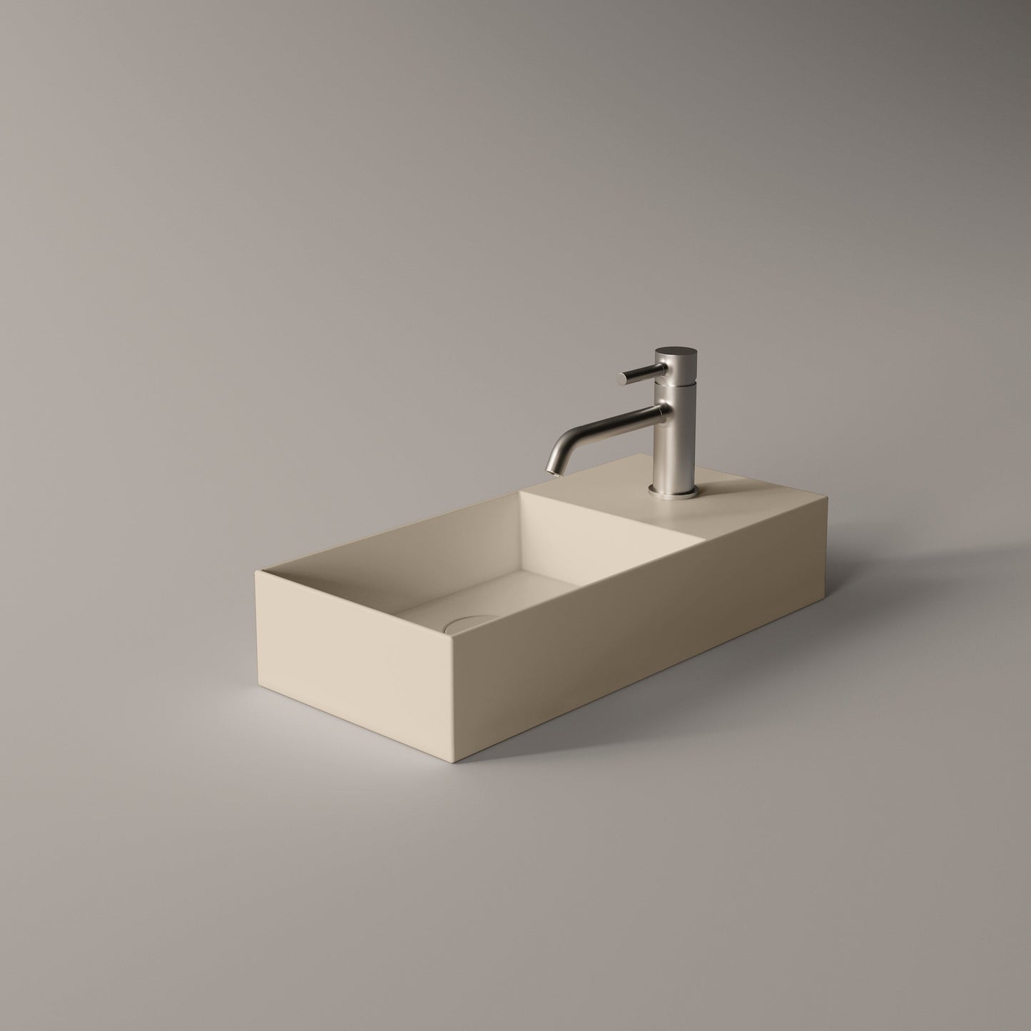 ALICE SPY Basin 18" x 8"