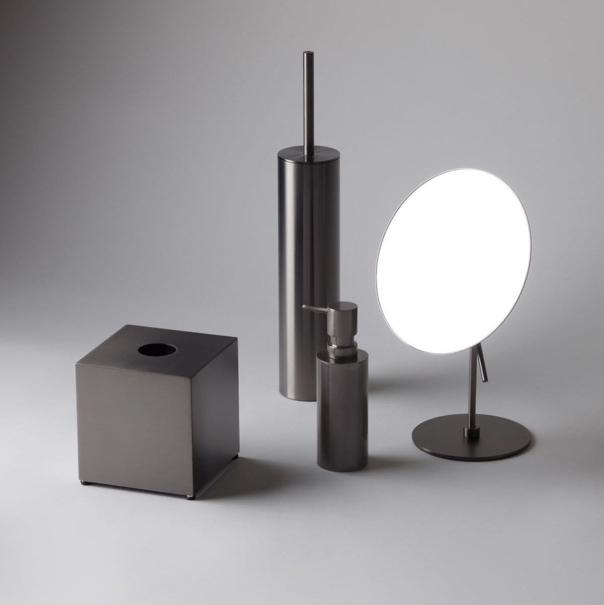 DW KB 87 Tissue box square - Dark Metal Matte PVD