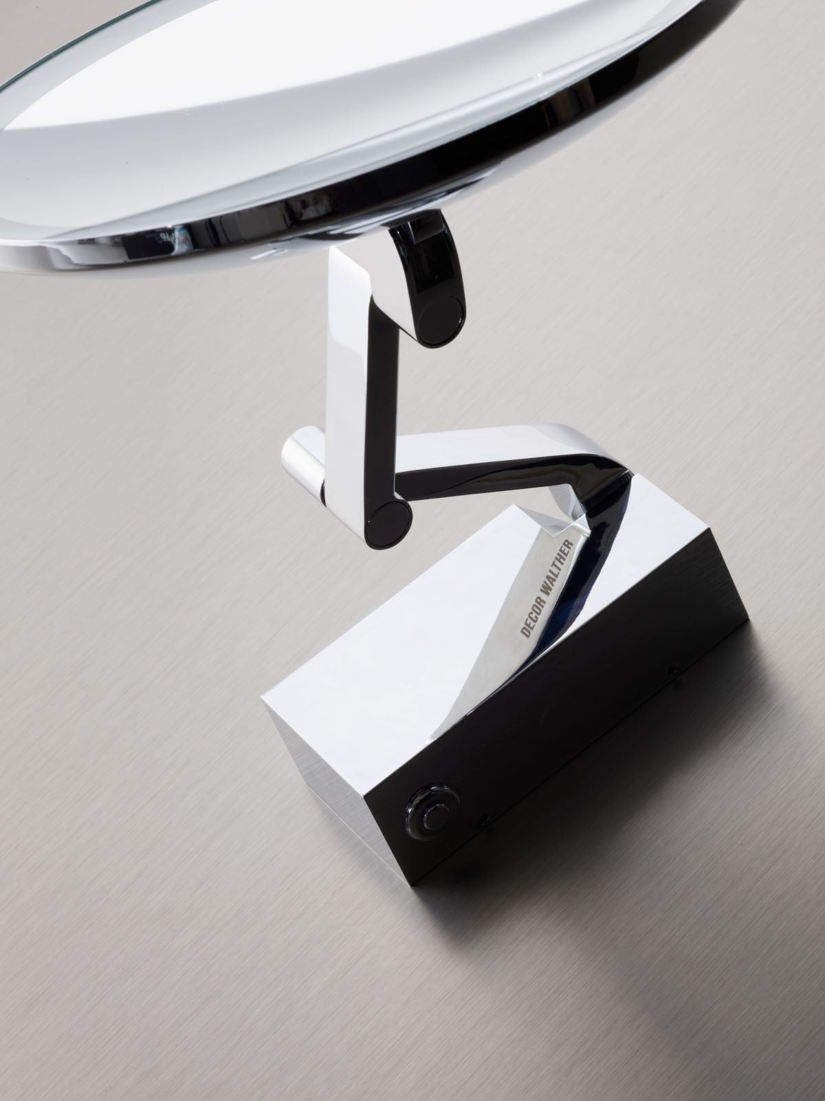 DW VISION R Cosmetic mirror illuminated - Chrome WM - 5x Magnification