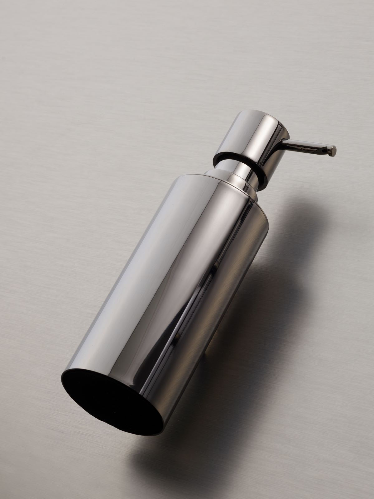 DW MK WSP MIKADO Soap dispenser wall mounted - Black Chrome PVD