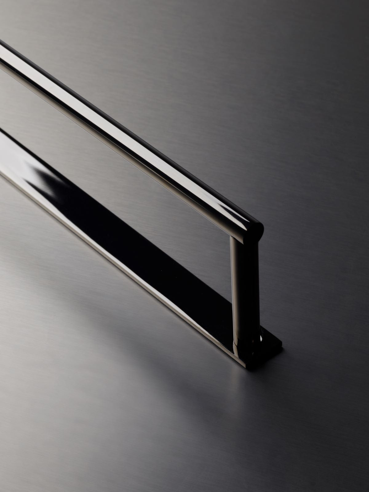 DW MK FRAME HTE45 MIKADO Towel rail - Black Chrome PVD