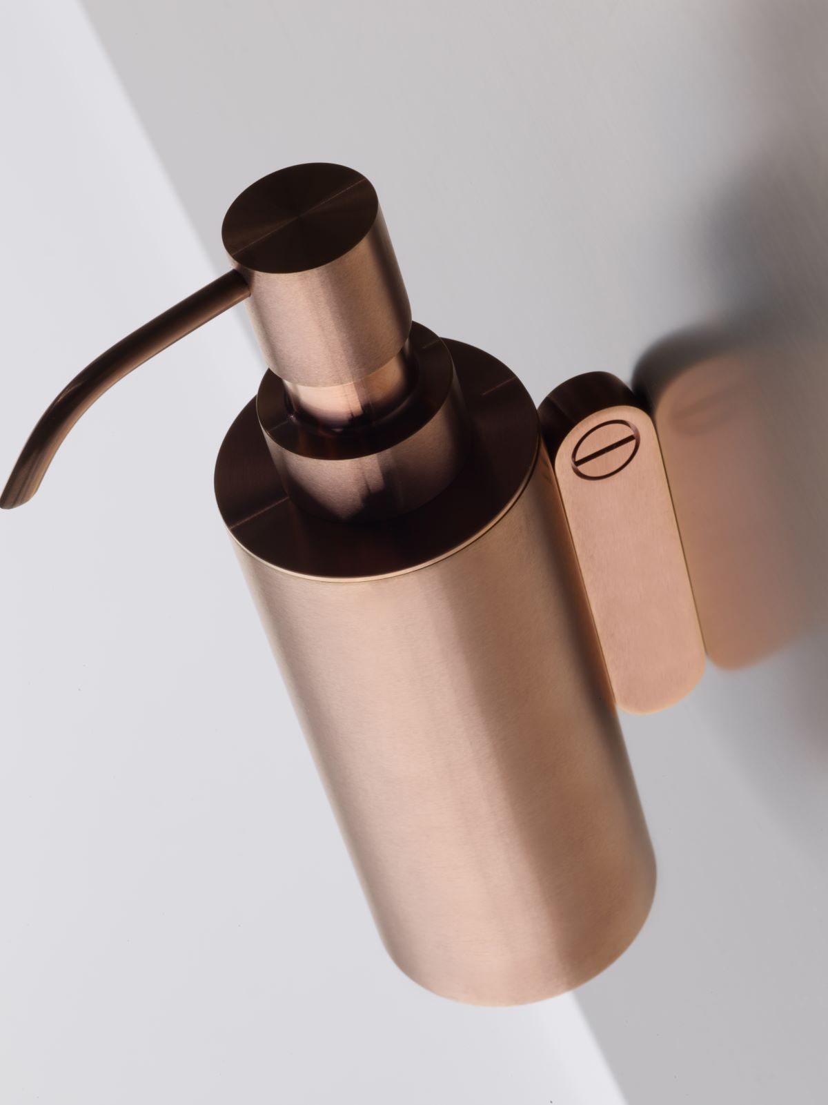 DW SOHO WSP Soap dispenser wall mounted - Copper Matte PVD