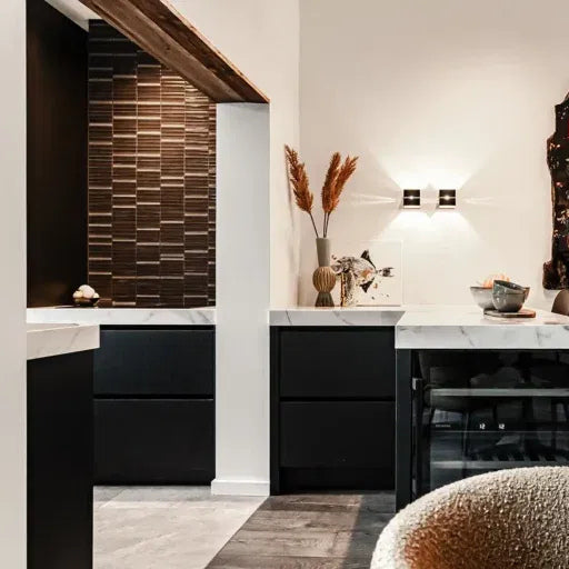 TMF Sevilla KITKAT Osiris Hertman Collection - Gloss and Matte