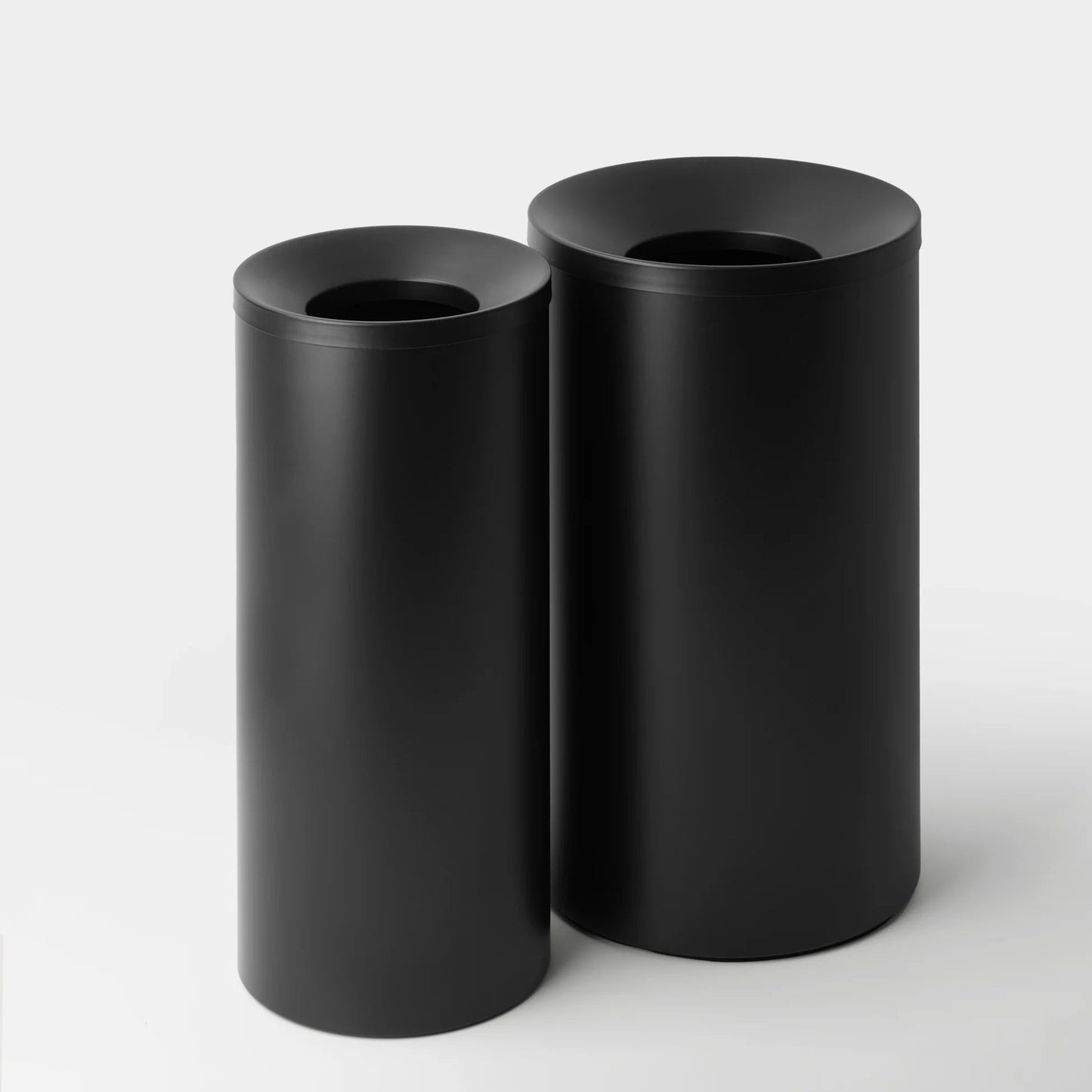 DW DW 230 Waste bin with inner bucket for mall - Black Matte
