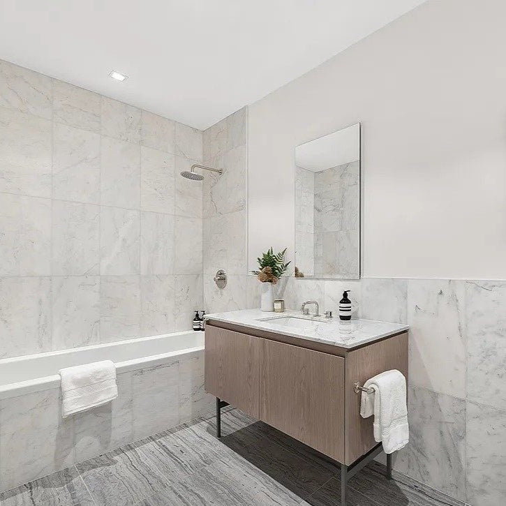 Sidler Modello Bathroom Cabinet - W23