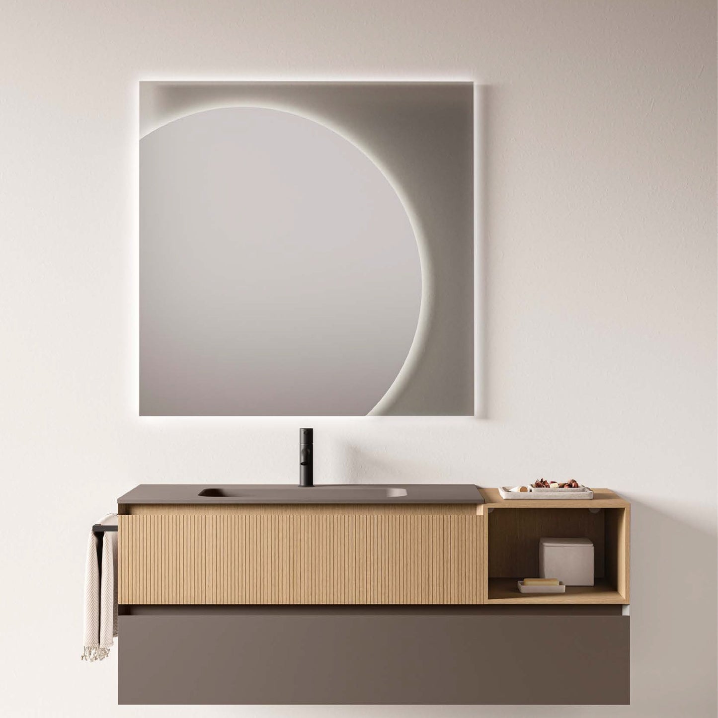 Berloni Circle Mirror LED smoked glass with circular section 3000K