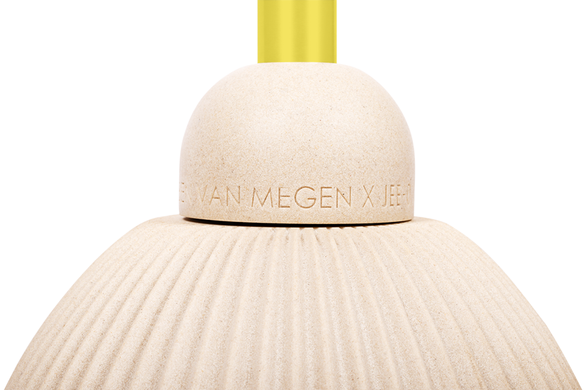 JEE-O IZI Shower (portable) with base - Yellow