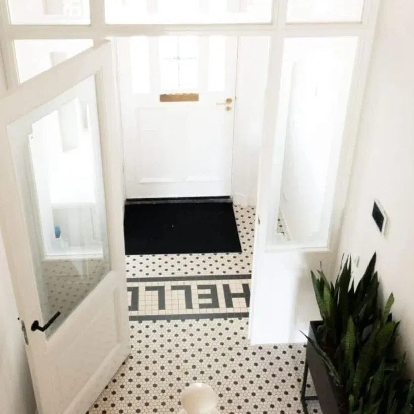 TMF London Hexagon - White-Black