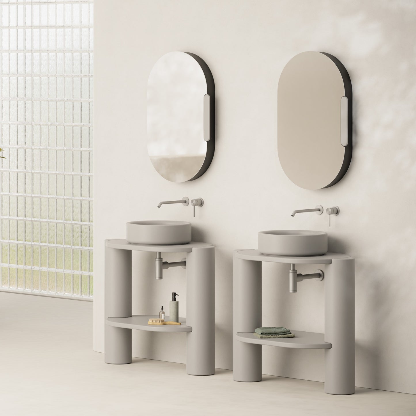 ALICE IDILLA Console (2 Legs only)